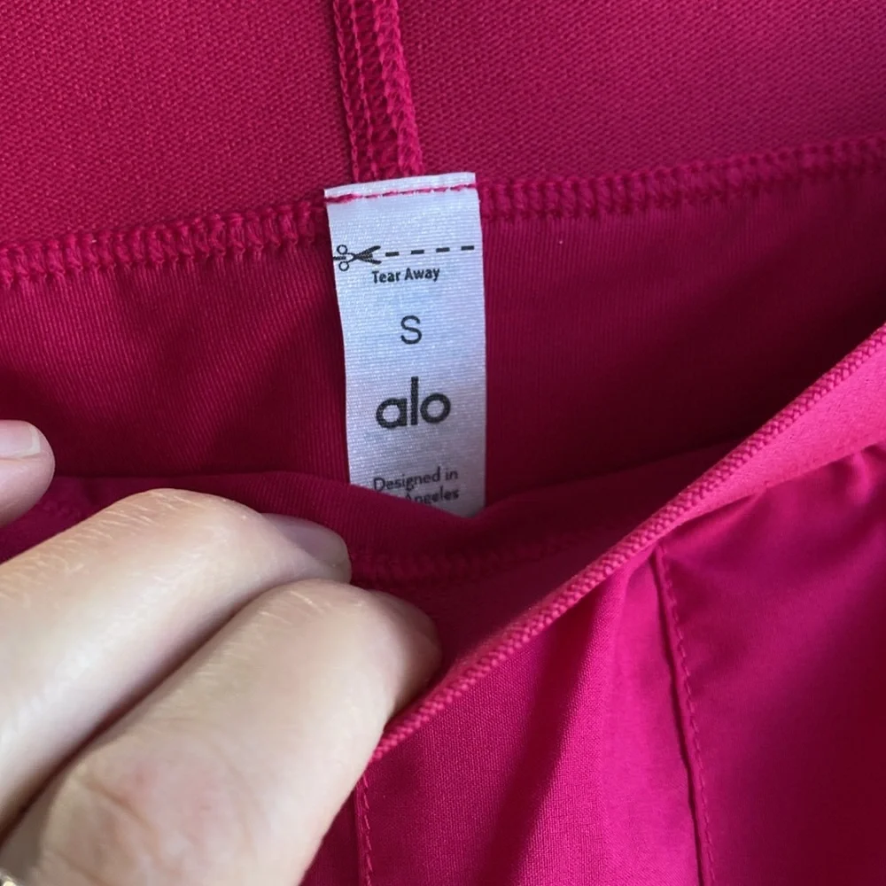 🌼 ALO Yoga Varsity Tennis Skirt Alo Yoga Fuchsia Mini Skirt size small